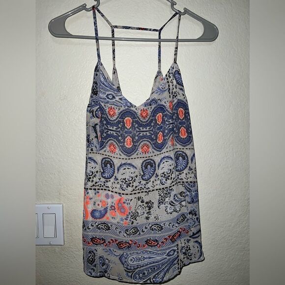 ANNA GRACE SLEEVELESS TOP- size SMALL - NWOT - Picture 2 of 2